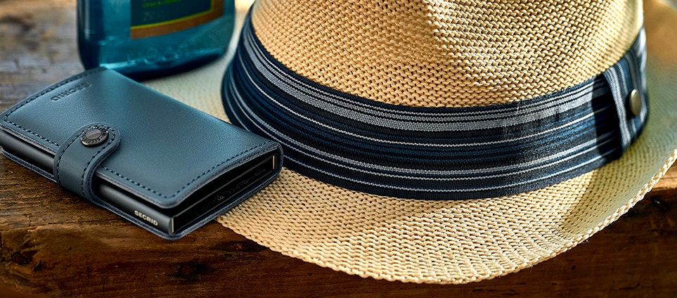 Bags & Wallets