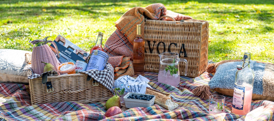 Picnic Perfect Throws