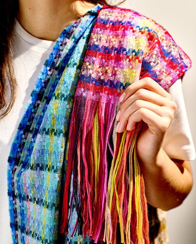 SCARVES WRAPS