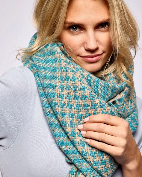 Women's Scarves, Wraps & Capes